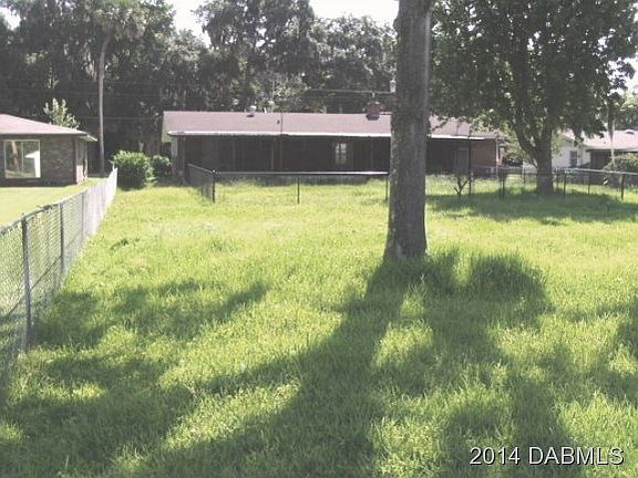 3rd image of 474 Oliver Dr