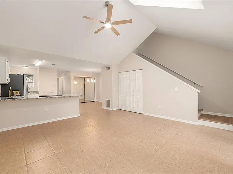 9755 SW 52nd Rd — Photo 22