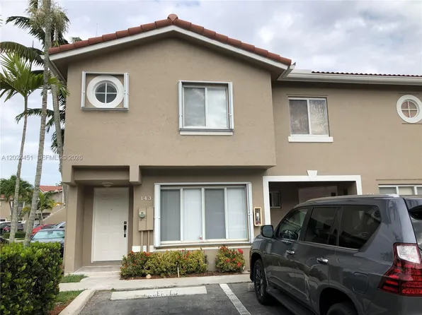 143 Riviera Cir #143, Fort Lauderdale, FL 33326