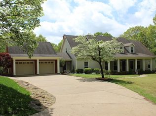 3 Longwood Ln, Rogers, AR 72756