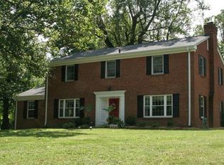 226 W Jackson Rd, Saint Louis, MO 63119