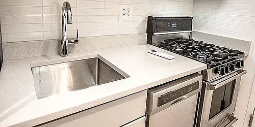 Rented by Jonis Realty