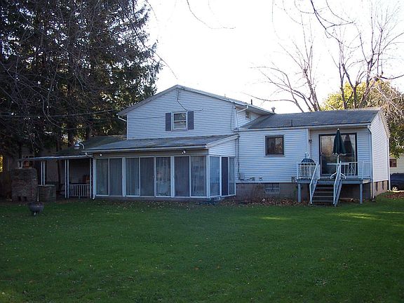 90 Auramar from back