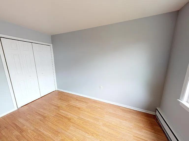 5375 Rector St — Photo 8