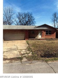 700 N 46th St, Fort Smith, AR, 72903