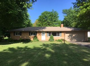 1377 Howell Rd, Beavercreek, OH 45434