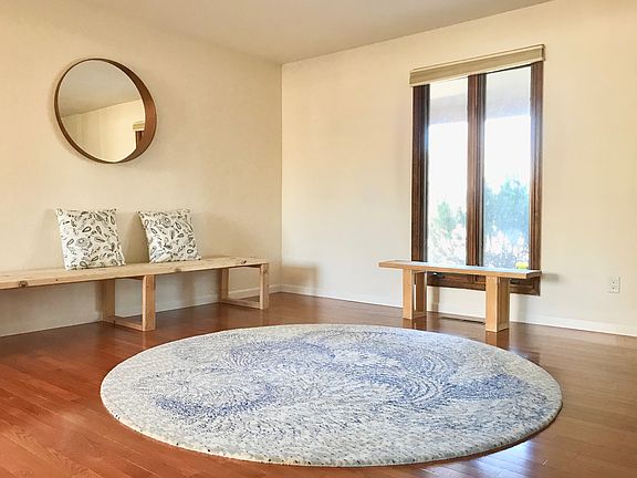 Foyer | Hardwood Floors