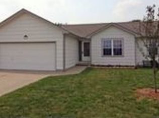 749 N Meadow Rd, Valley Center, KS 67147