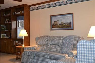 2nd image of 10135 Woodbury Dr