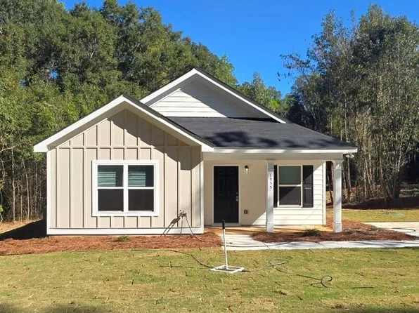 1955 Hollis St, Athens, GA 30605