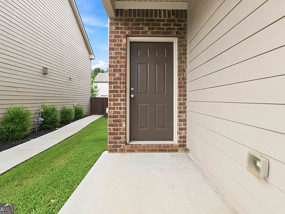 4th image of 532 Dasheill Ln