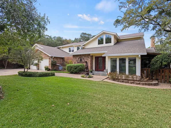 455 Lakepoint Loop, Pottsboro, TX 75076