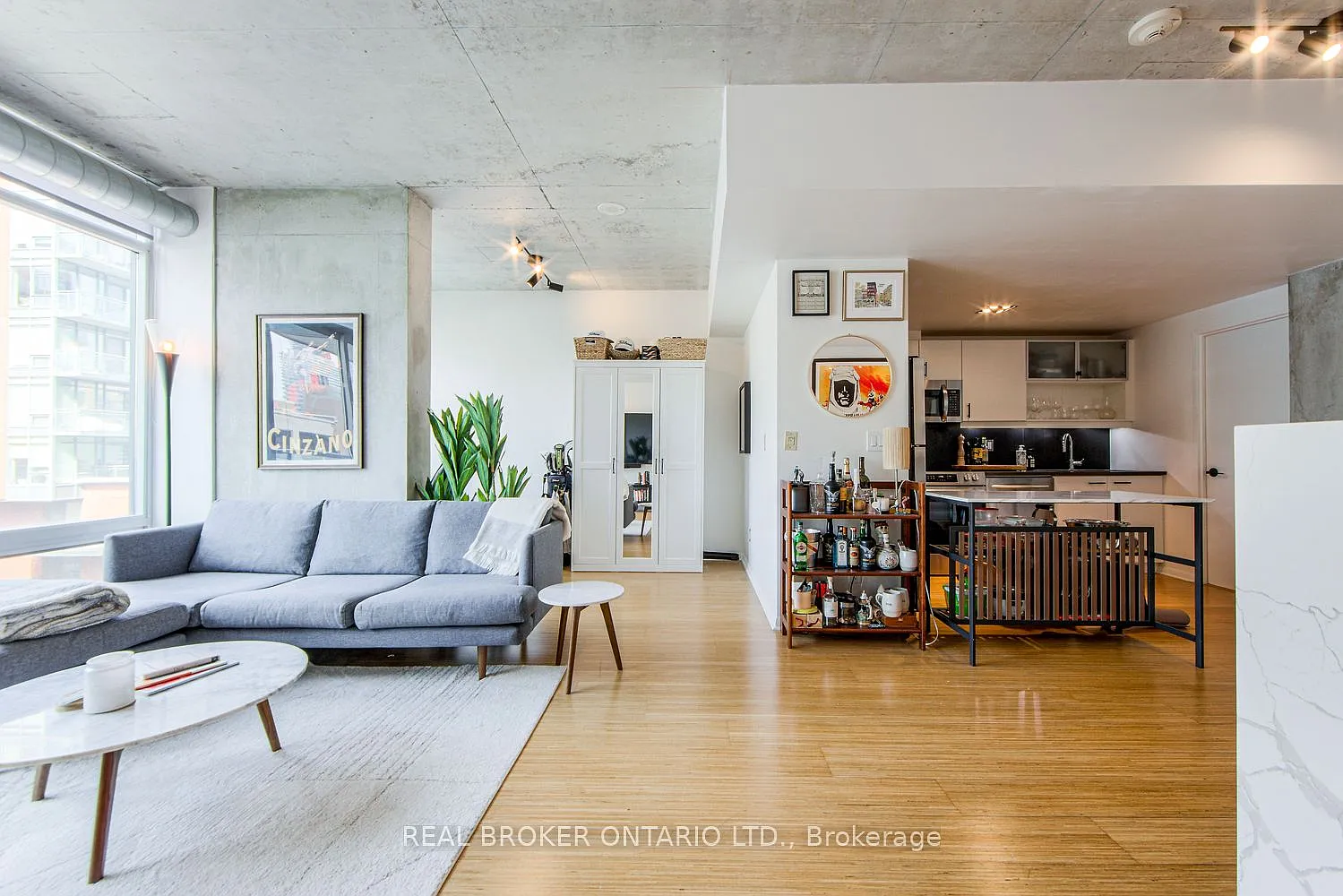 2 bed, $2,900 — Photo 3