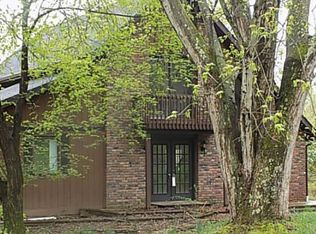 236 Labash Ln, Belle Vernon, PA 15012