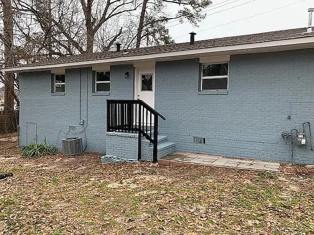 1711 Floyd Rd — Photo 7