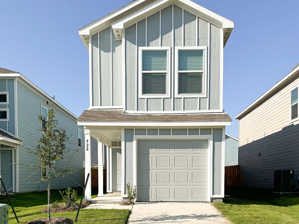 1st image of 928 Wood Stork Way