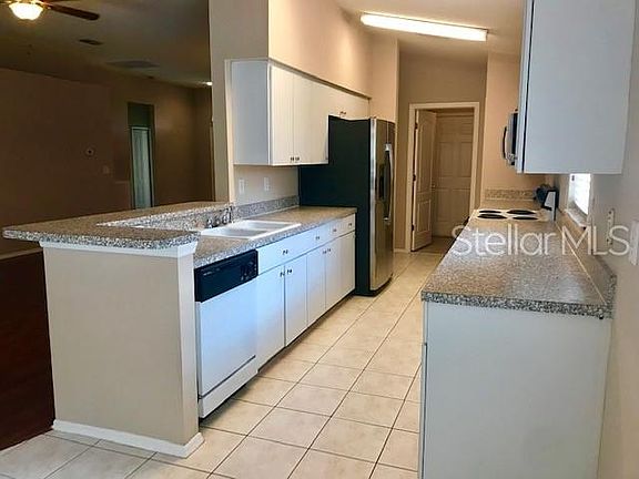 5th image of 620 Lake Cypress Cir