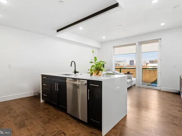 1501 N 31st St #411, Philadelphia, PA 19121