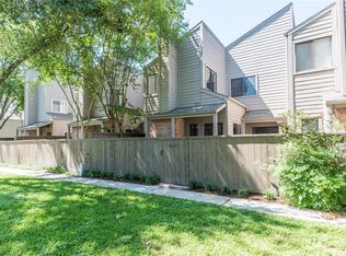 1637 Prairie Grove Dr, Houston, TX 77077