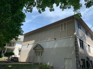 924 E Washington St #5, Iowa City, IA 52240