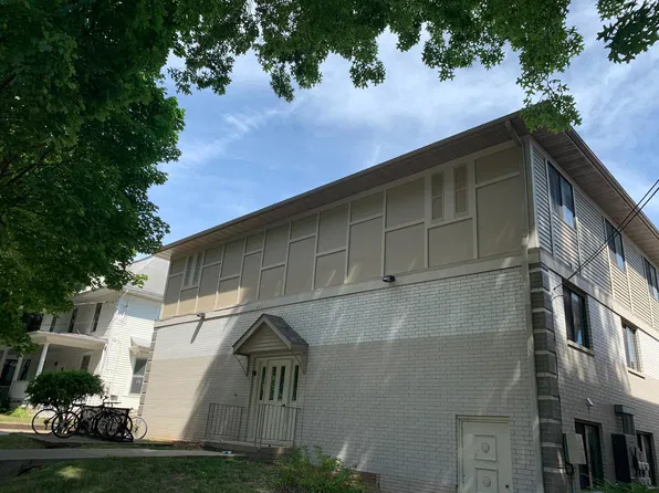 924 E Washington St, Iowa City, IA
