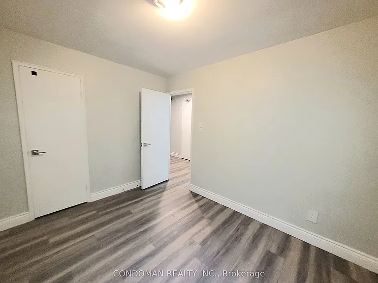 852 Broadview Ave #305 — Photo 7
