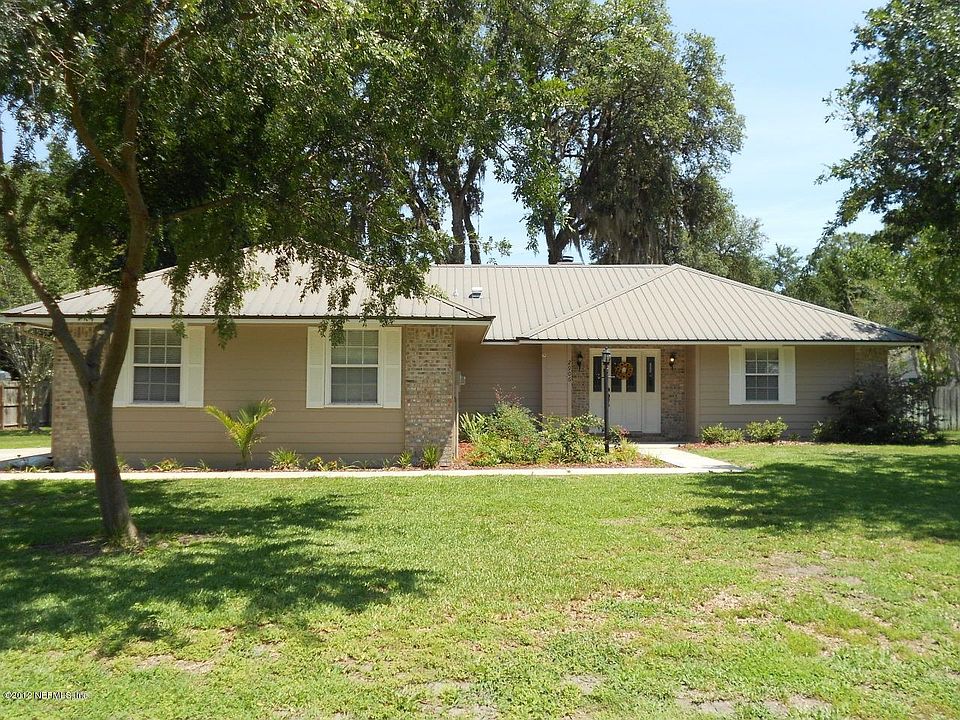1st image of 2906 Meadows Ln