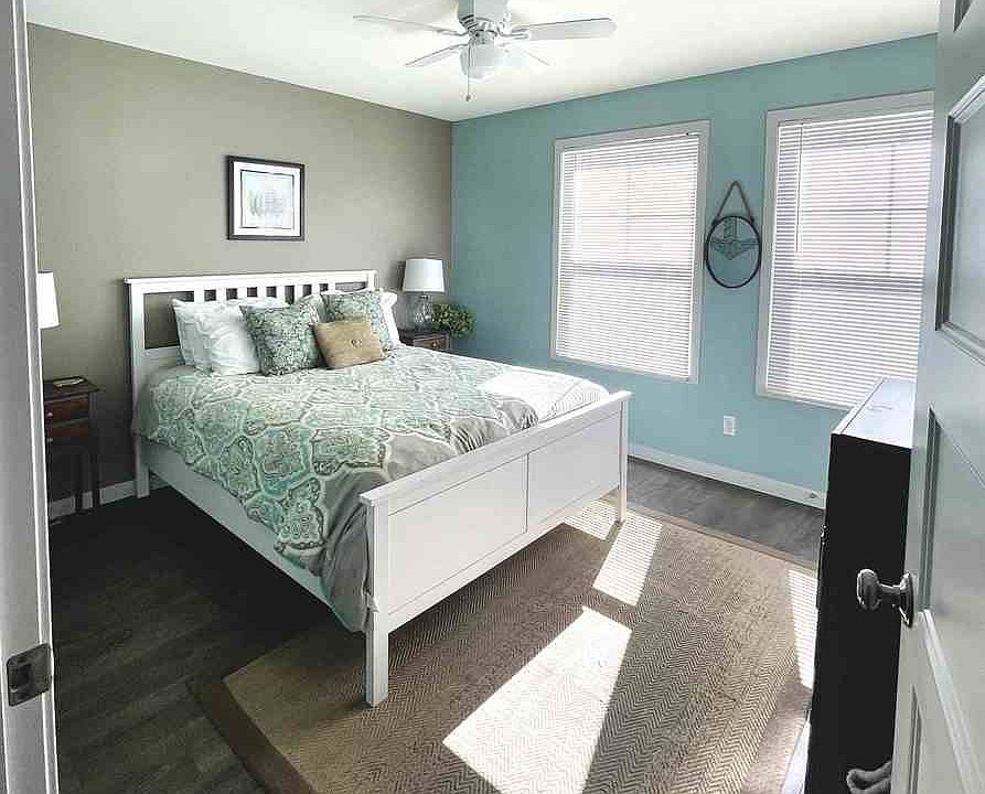 179 Leeward Way Ottawa IL Zillow