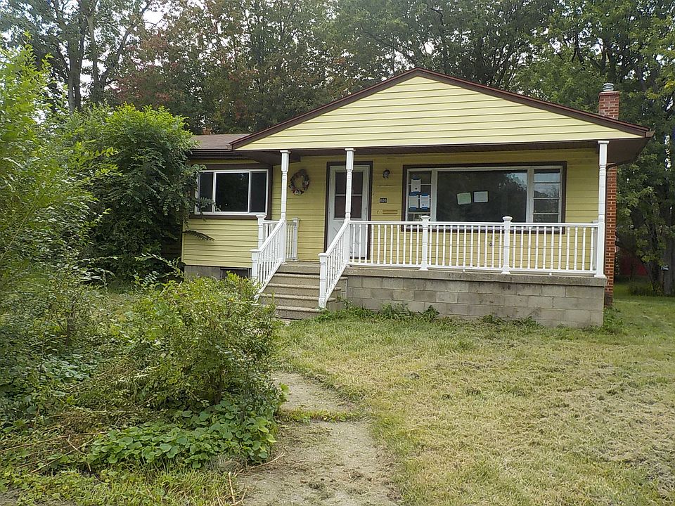 1st image of 806 S Saginaw St
