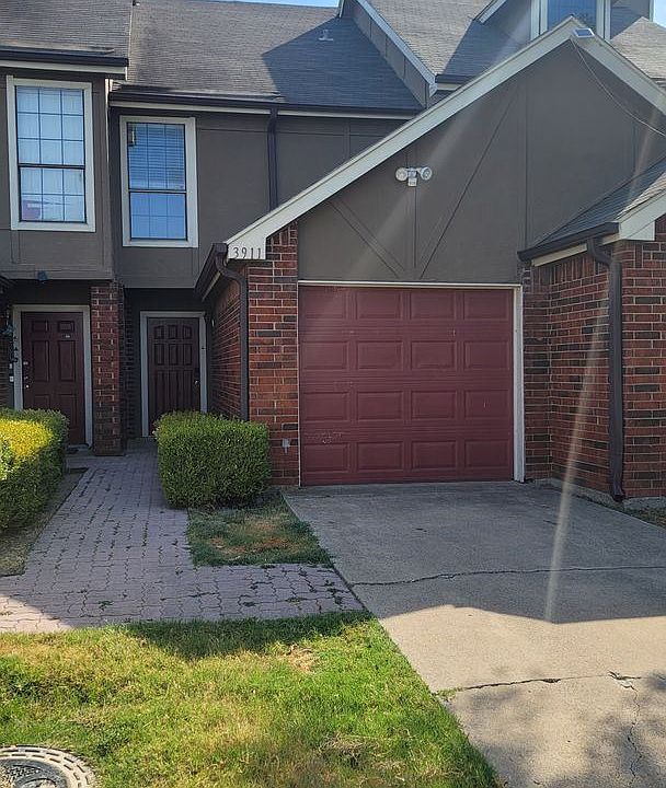 1st image of 3911 Dover Dr