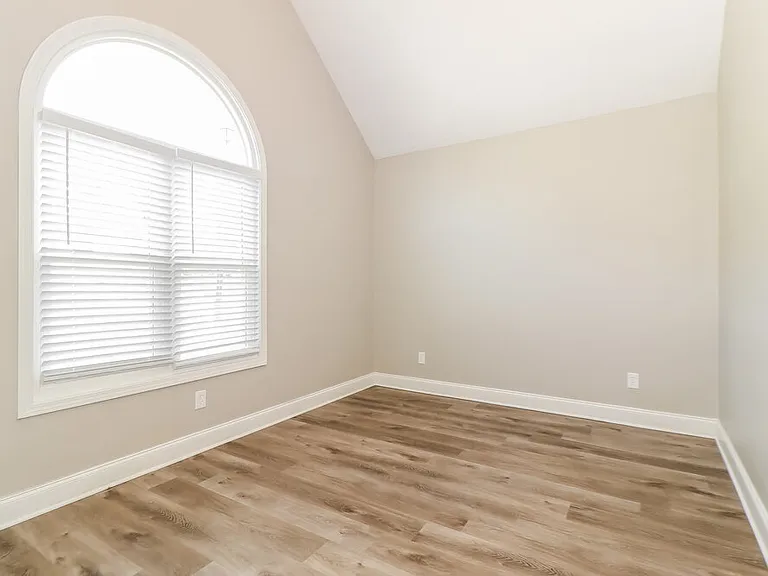 2950 Northcliff Dr — Photo 15