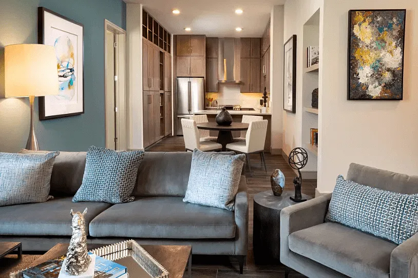 Instrata at Legacy West