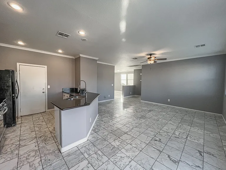 3335 Antique Rose Dr — Photo 10