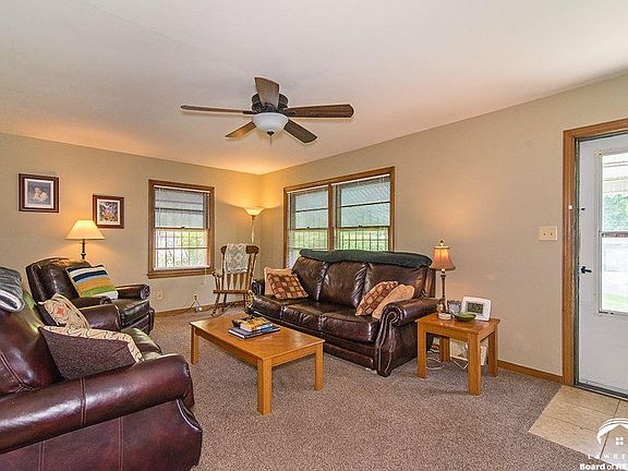3rd image of 3626 Matney Ave