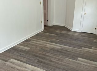 224 S 20th St #1, Murphysboro, IL 62966