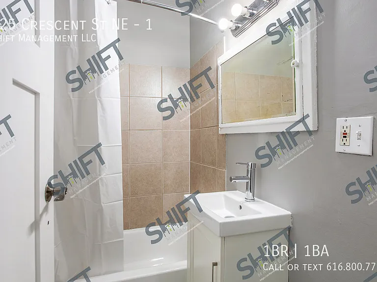 325 Crescent St NE #1 — Photo 7