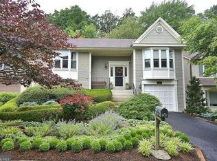 11 Watch Hill Pl, Gaithersburg, MD 20878