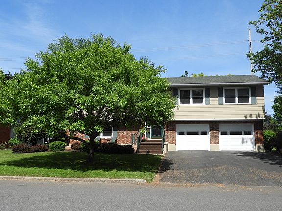 2nd image of 61 Cogan Ave