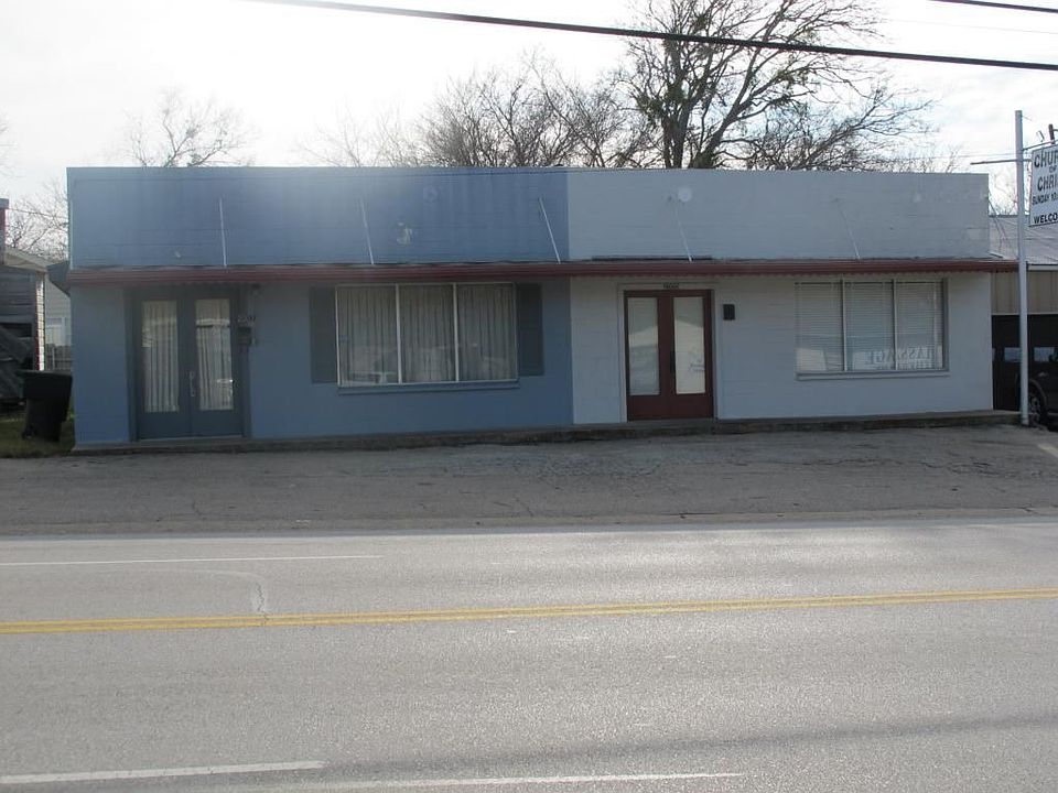1st image of 2003 W Avenue M