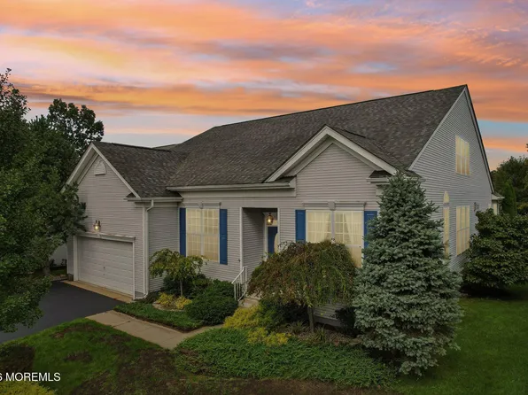 7 Brattleboro Road, Jackson, NJ 08527