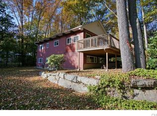 10 Jeffrey St, Danbury, CT 06810