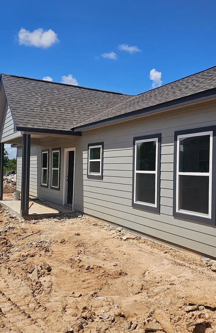 4 bed, 1920 sqft, $2,300 — Photo 3