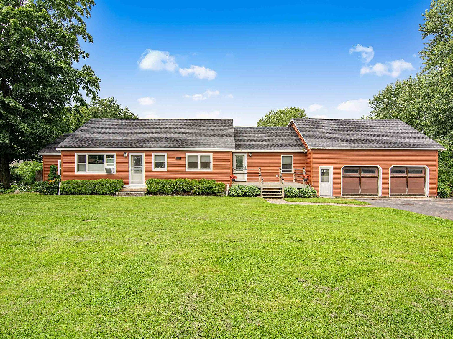 66 South Street, South Hero, VT 05486 MLS 4966793 Zillow