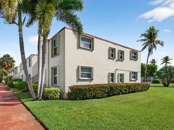 9 Willowbrook Lane #208, Delray Beach, FL 33446