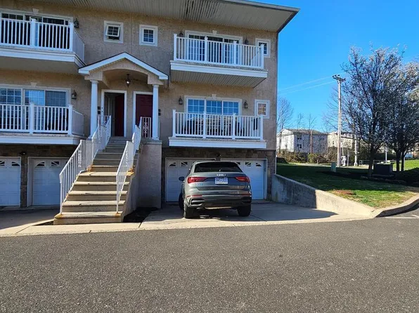 290 Byberry Rd Unit 2, Philadelphia, PA 19116