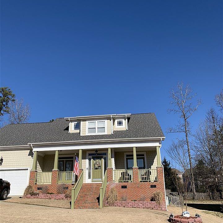2nd image of 109 Nelson Ln