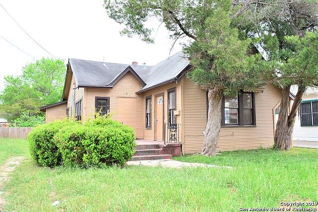1st image of 946 W Theo Ave