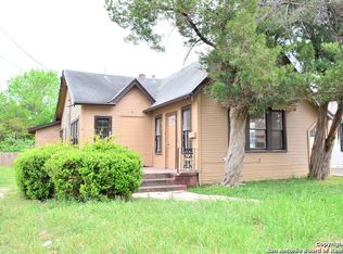 946 W Theo Ave, San Antonio, TX 78225