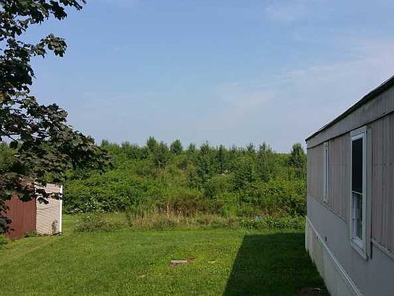 4th image of 104 Oak Dr