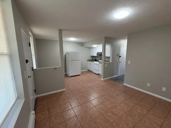 69 Shawmut St #2A, Chelsea, MA 02150